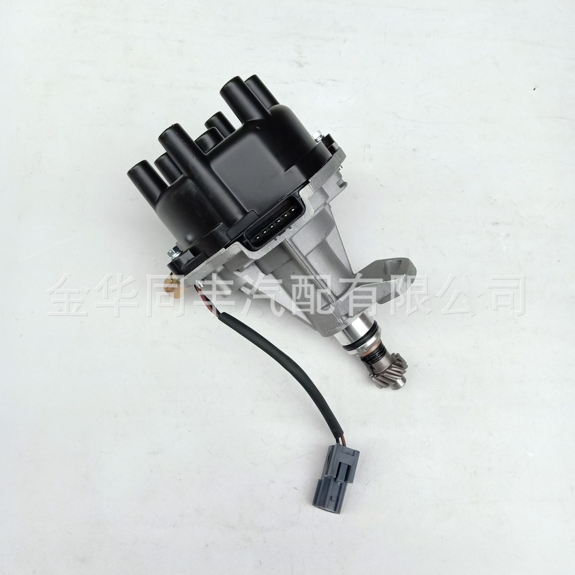 分电器606-58833（22100-1W601) (4).