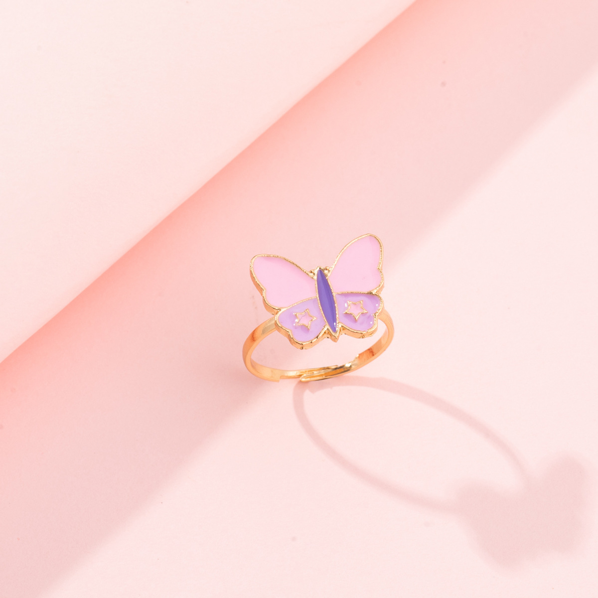 Nuevo Anillo De Mariposa En Forma De Corazón De Dibujos Animados Lindo Personalidad Simple Anillo Abierto De Arco Iris De Goteo display picture 5