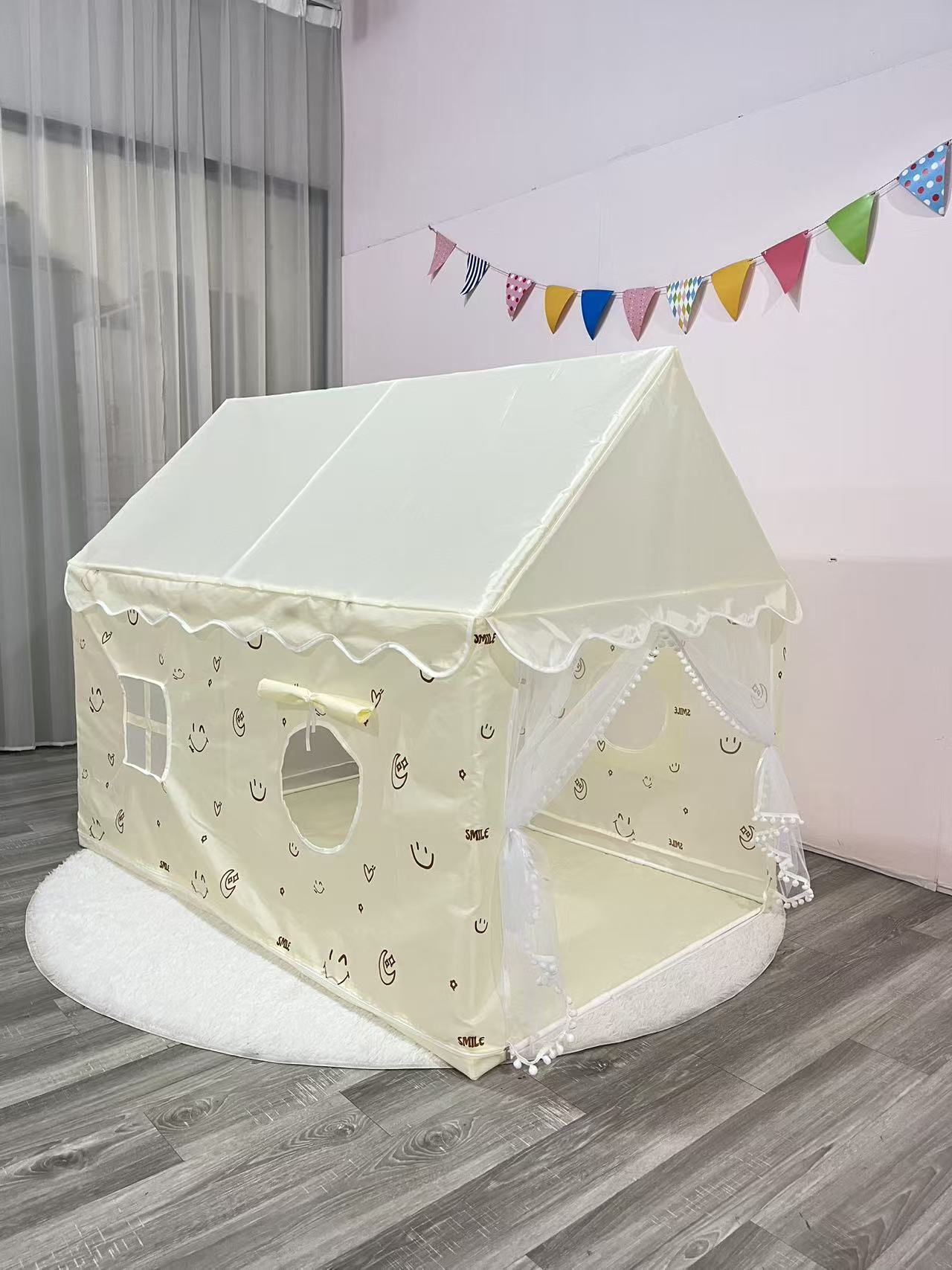 Carpa interior para niños extensión al por mayor sonriente princesa castillo casa de juguetes para bebés juegos de cama base secreta