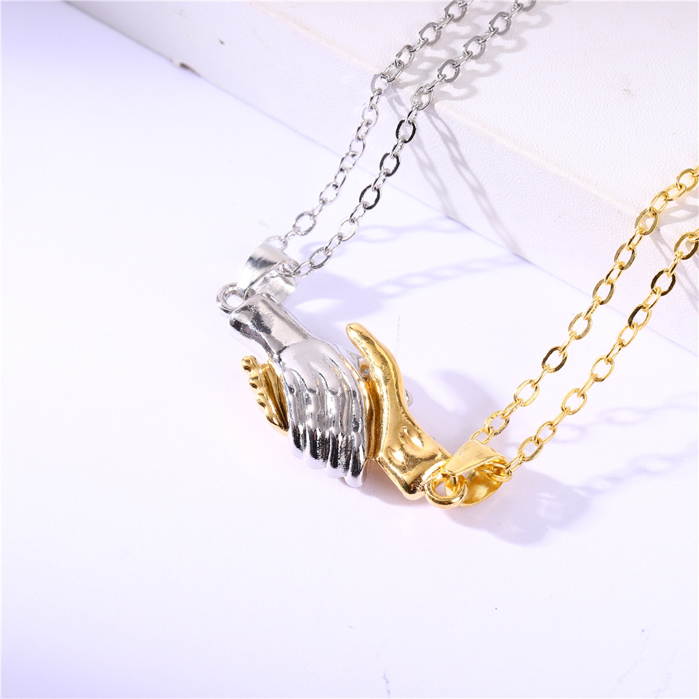 Simple Style Hand Alloy Plating Unisex Pendant Necklace display picture 4