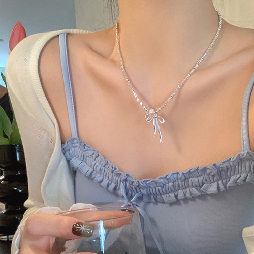 Broken silver metal bow love pearl necklace women's niche design personality versatile high-grade neck chain clavicle chain