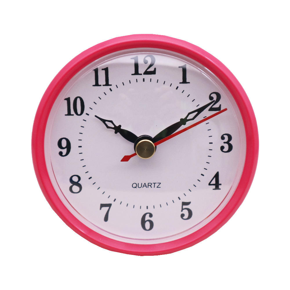 핑크 프레임 흰색 배경 검은 아랍어 문자