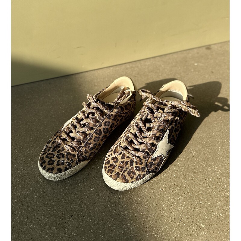 Genuine Leather Leopard Print Vintage Distressed Star Shoes with Hidden Height Increase, German Training Shoes for Women, 2025 New Versatile Casual Sports Dirty Shoes