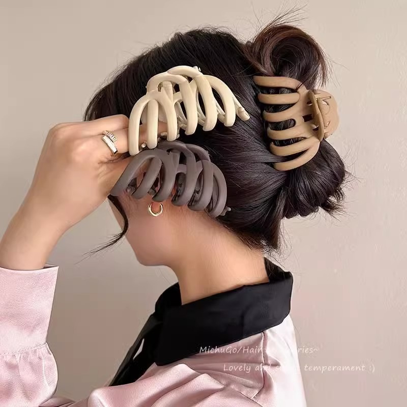 高级感特大号夹子发量多鲨鱼夹发夹女2024新款后脑勺南瓜抓夹头饰 2