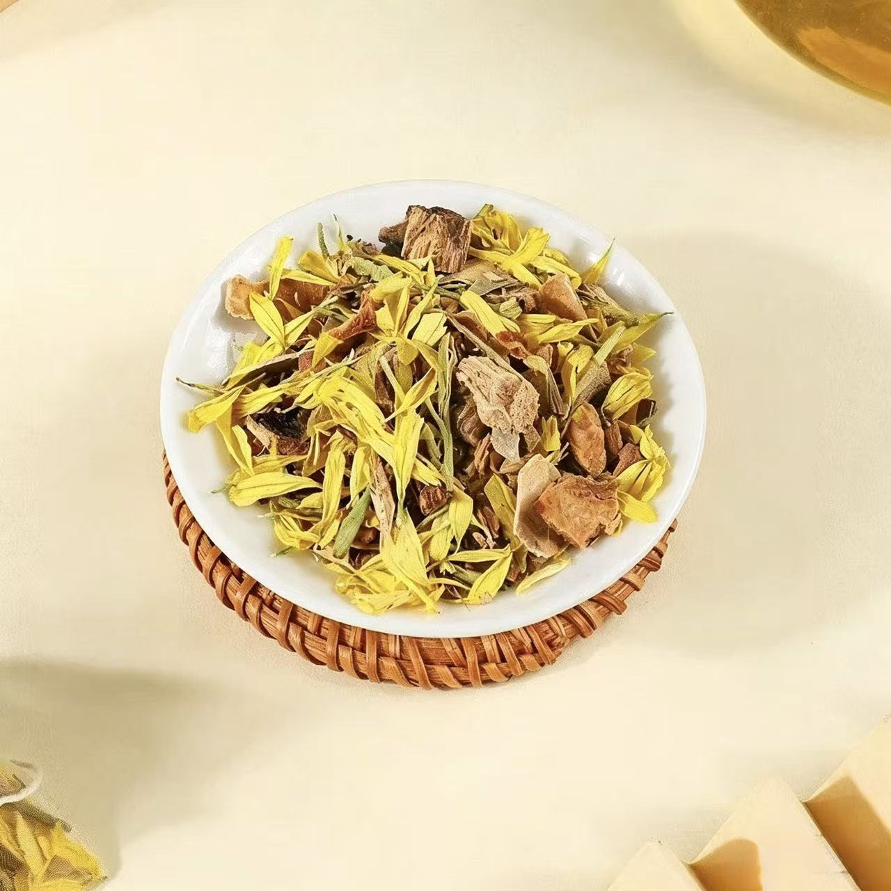 Honeysuckle Kudzu Hawthorn Cassia Seed Tea 10 Triangle Bags 50g Daily Brewed Herbal Blend overview