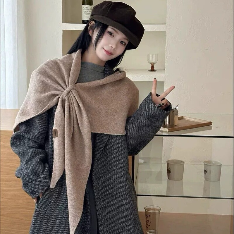 Triangle Shawl for Women 2026 New Style Large Solid Color Scarf Young Fashion High-End Versatile Triangle Shawl for Women 2026 New Style Large Solid Color Scarf Young Fashion High-End Versatile
