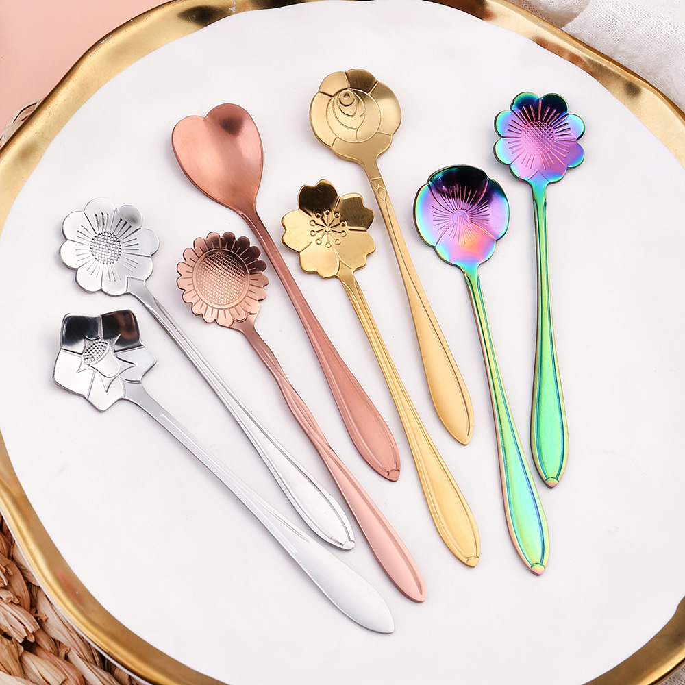 J Japanese stainless steel coffee spoon Creative flower spoon Golden cherry blossom spoon rose Wedding souvenir
