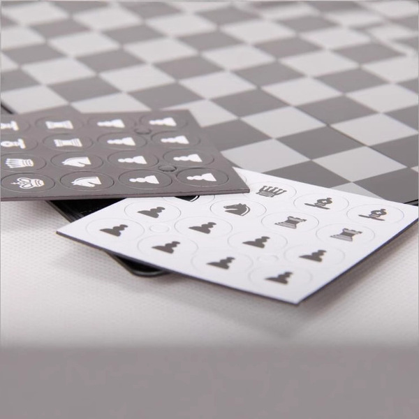UB Magnetic foldable small handheld chess
