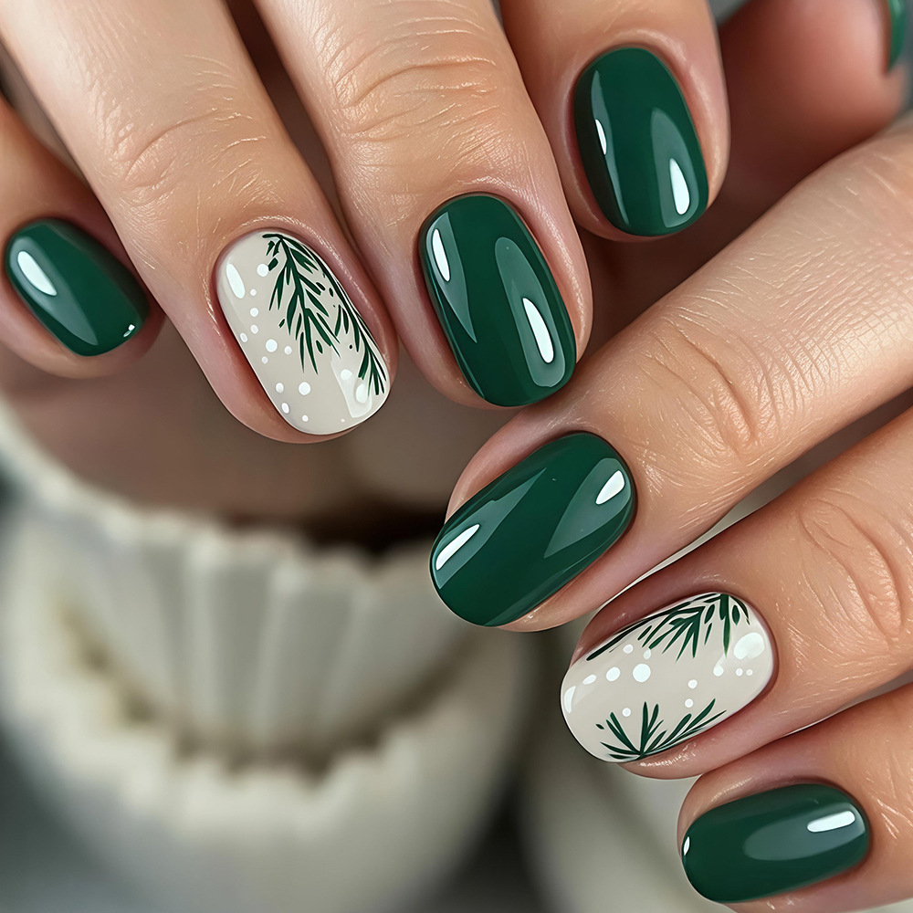 Cross-border winter press-on nails in dark green with snowflakes and branches, creating a winter atmosphere, foreign trade nail tips, fake nails
