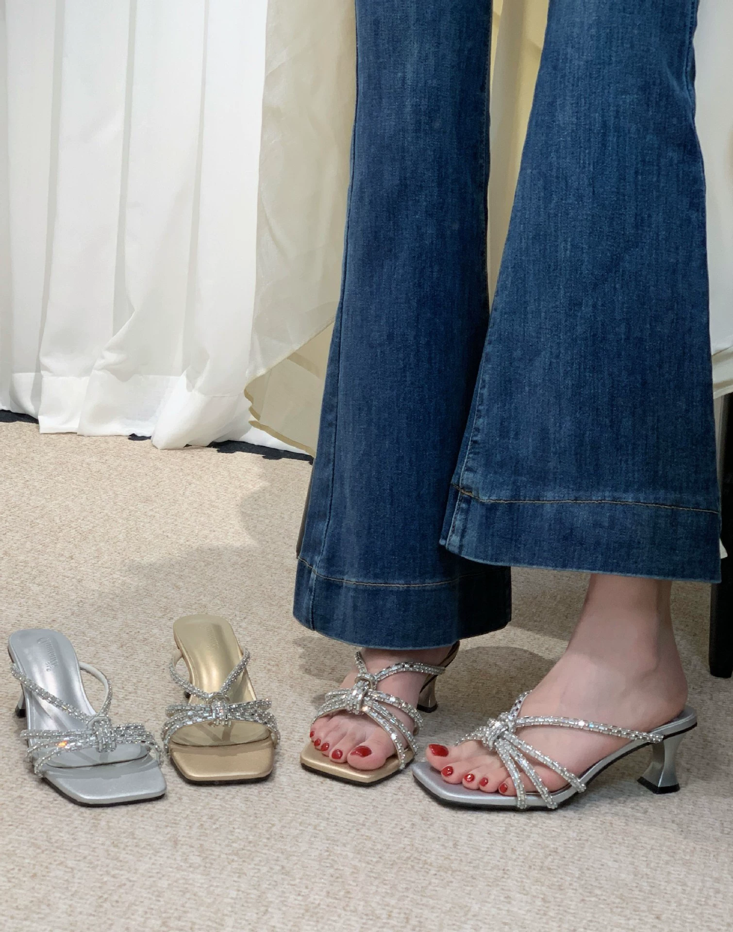 2025 весна и лето новые стразы