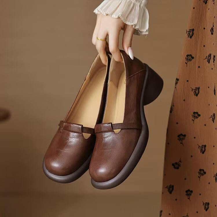 Vintage estilo francés cabeza redonda superficial zapatos 2026 primavera nuevos zapatos de cuero pequeños con suela gruesa zapatos de tacones altos para mujeres
