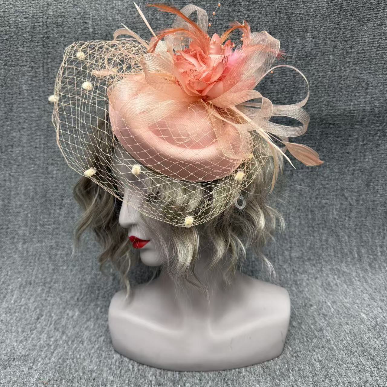 Halloween Feather Tulle Hat Party Banquet Dance Magic Hat Festival Hat Clip Headband Dual-Use Tassel