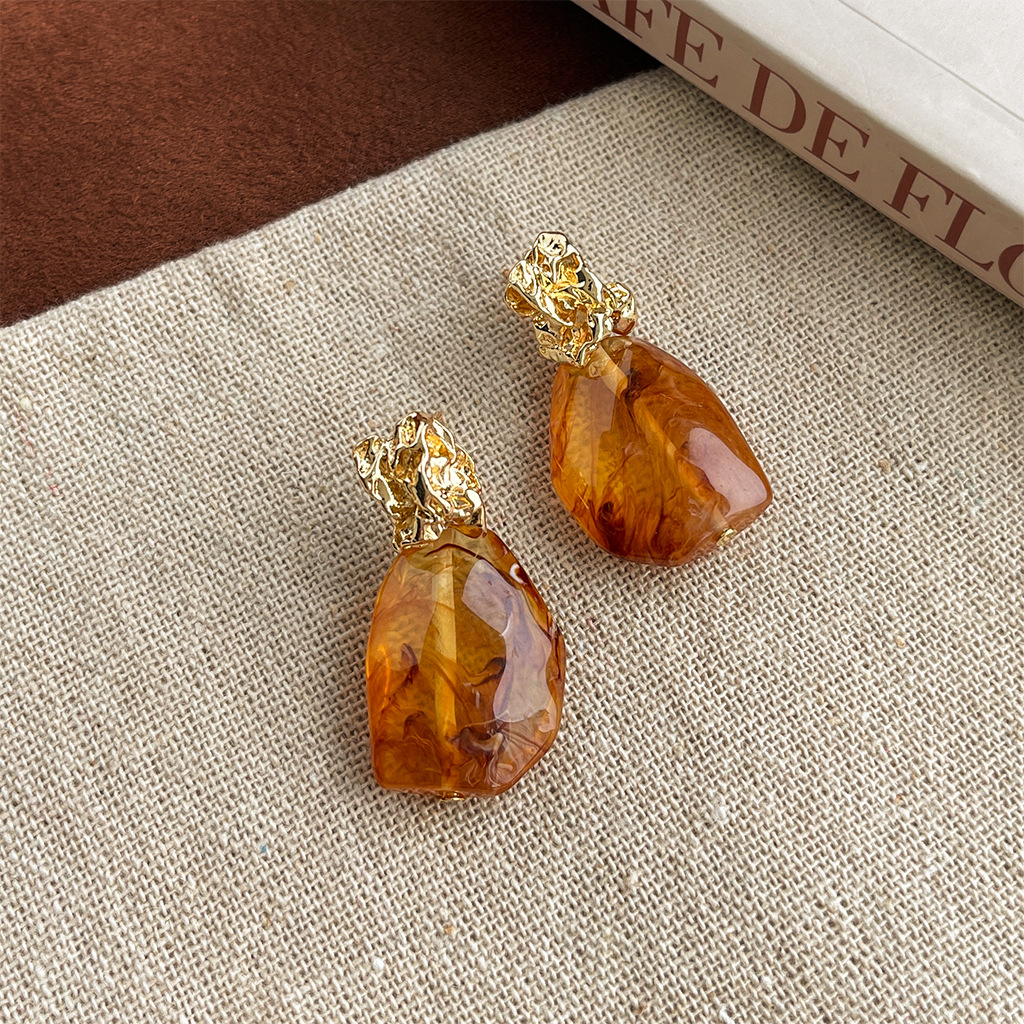 耳语_0000s_0035_组 90 拷贝.jpg