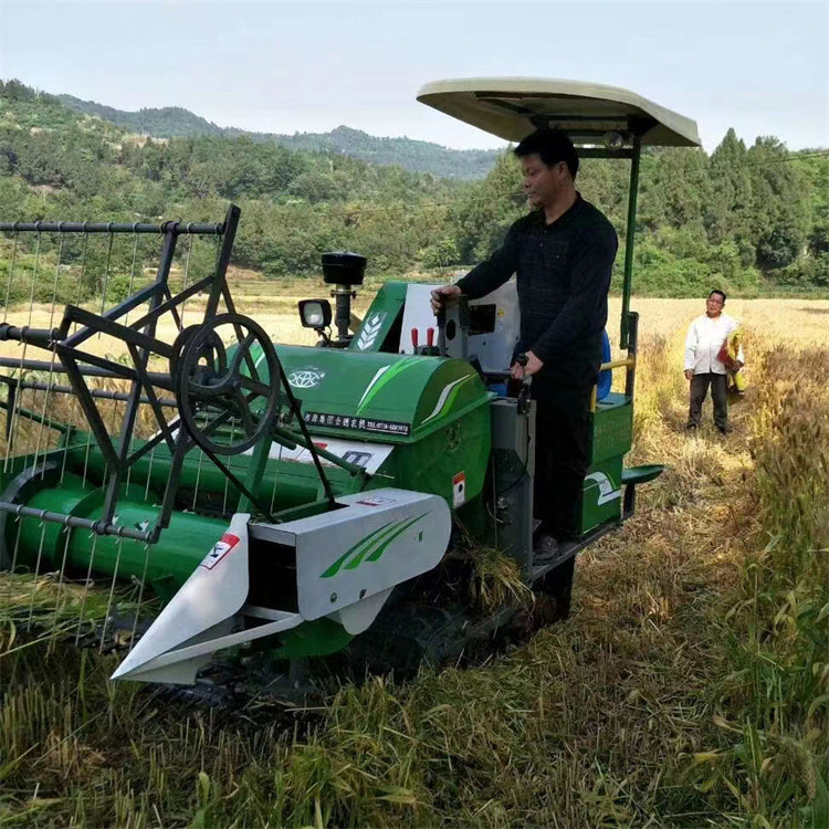 乗式アワ小麦トウモロコシ大豆コンバイン水田専用25馬力小型コンバイン|undefined