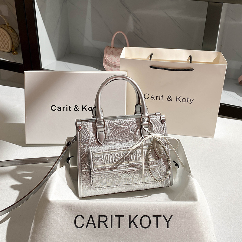 Dropshipping Silver Heavy Embroidery Tote Bag 2025 New High-End Work Handbag Wholesale