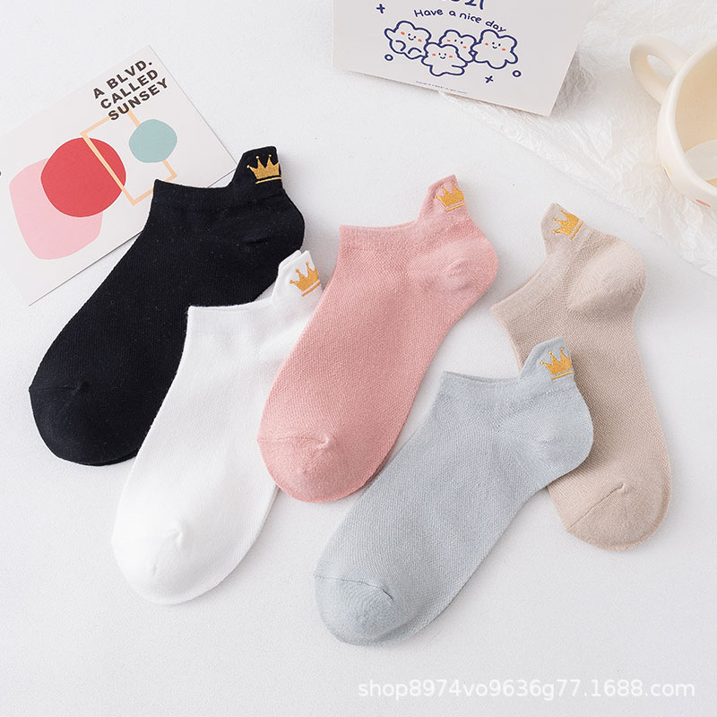 Summer New Socks Crown Embroidered Socks Short Women's Socks Mesh Cotton Socks Thin Breathable Boat Socks College Style Socks