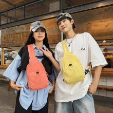 批发跨境2025新款通勤女士胸包休闲时尚小众单肩包百搭洋气双肩包