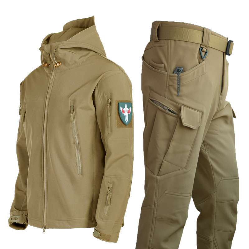 Autumn and Winter Outdoor Sharkskin Softshell Jacket Set for Men, Fleece-Lined Camouflage Jacket, Waterproof and Warm Cross-Border Clothing Autumn and Winter Outdoor Sharkskin Softshell Jacket Set for Men, Fleece-Lined Camouflage Jacket, Waterproof and Warm Cross-Border Clothing