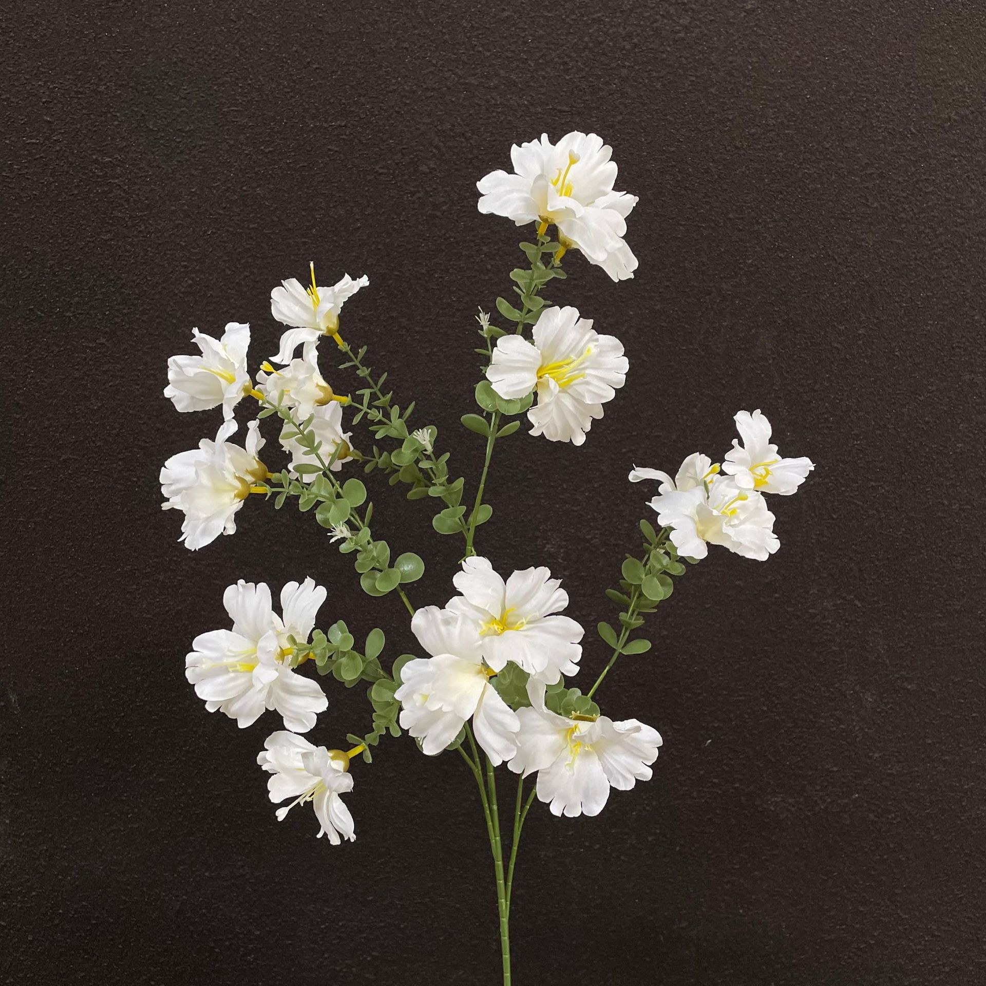 Flores falsas blancas Flores artificiales Flores para bodas Auditorio de bodas Decoración del hotel Techo artificial Flores artificiales Flores falsas