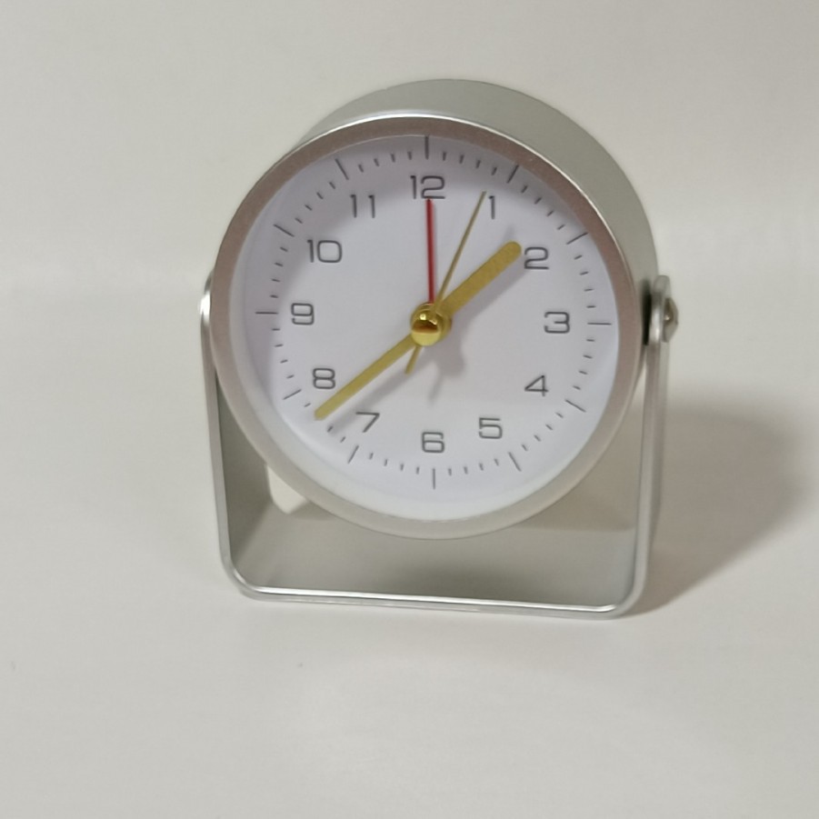 Reloj de escritorio de escritorio pequeño ABS puede girar y ajustar el ángulo de los estudiantes con alarma simple y versátil para una variedad de escenas
