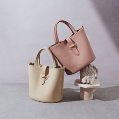 Genuine leather bucket bag for women's work and commuting bag Crossbody bag for women's casual top layer cowhide high-end handbag