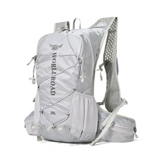 �r���¿�����R�׵�ɽ������ͽ������ˮ����͸���p���T���\�ӱ���