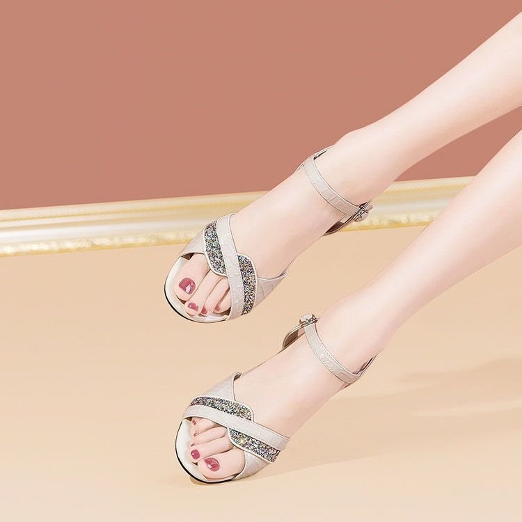 Women's Sandals 2022 Summer New Style Single-Strap Chunky Heel Fashion Slimming Elegant Super Popular Peep-Toe High-Heeled Sandals Women's Sandals 2022 Summer New Style Single-Strap Chunky Heel Fashion Slimming Elegant Super Popular Peep-Toe High-Heeled Sandals