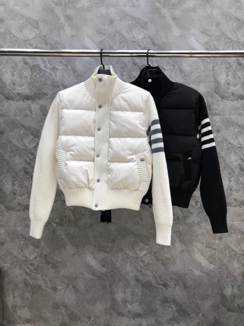 TBファクトリーダイレクト秋冬新作ハイバージョンネットセレブ人気折りたたみハーフタートルネックレディースダウンジャケット軽量