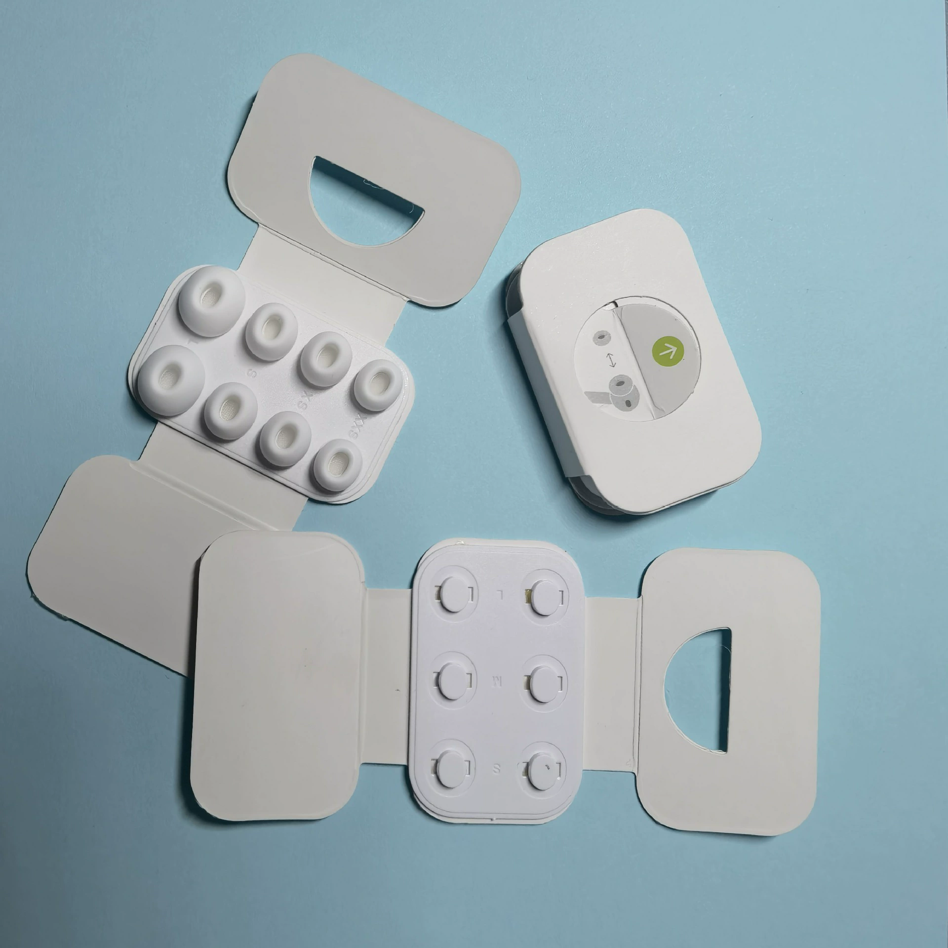 Силиконовые амбушюры (Apple AirPods 3) — набор 4/6/8/10 шт. с вариантом сетки, защита уха