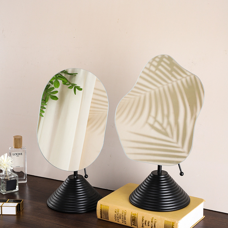 Iron Art Studio Espejo de arte irregular Escritorio de dormitorio de estudiantes Espejo de tocador de una cara Nube Espejo de maquillaje de forma especial