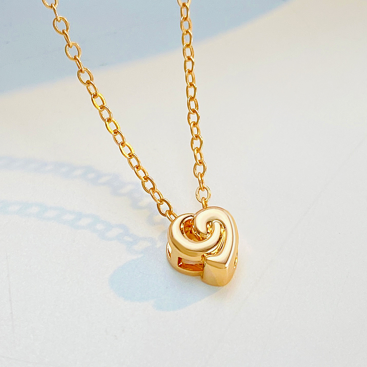 Copper Material Heart Shape Pattern Women's Gender Heart Shape Copper Sweet IG Style Copper Pendant Necklace Necklace