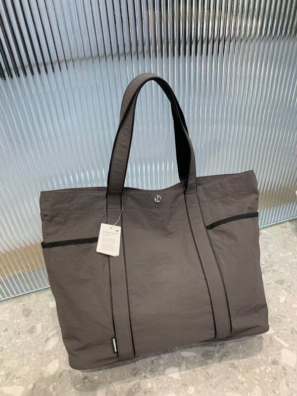 lululemon新款Daily多口袋防水帆布包20L大容量瑜伽托特包手提包|undefined