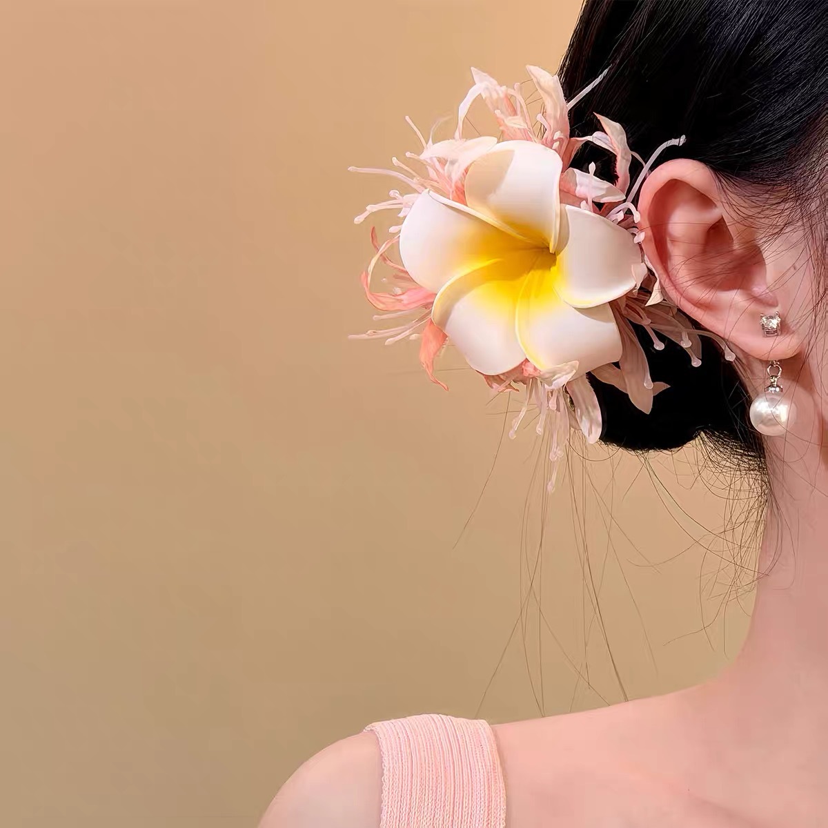 21# frangipani pink flower cluster side clip