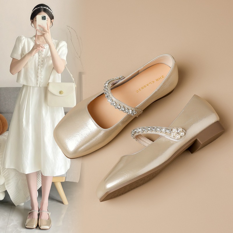 Giày Mary Jane nữ kiểu Pháp đế bằng đính đá — KH69 Màu be