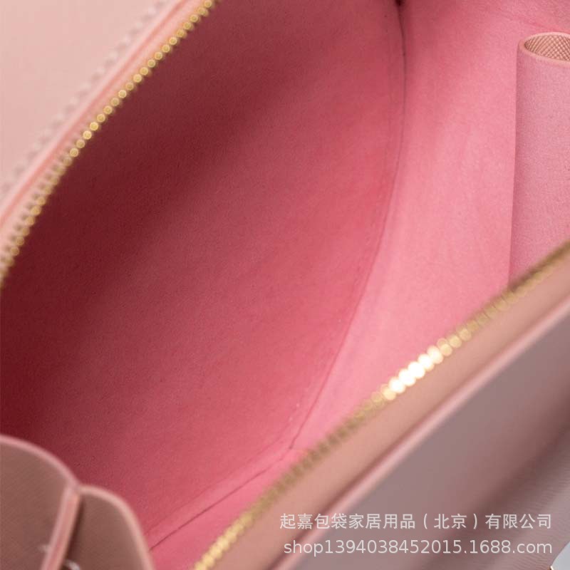 娇韵诗化妆箱
