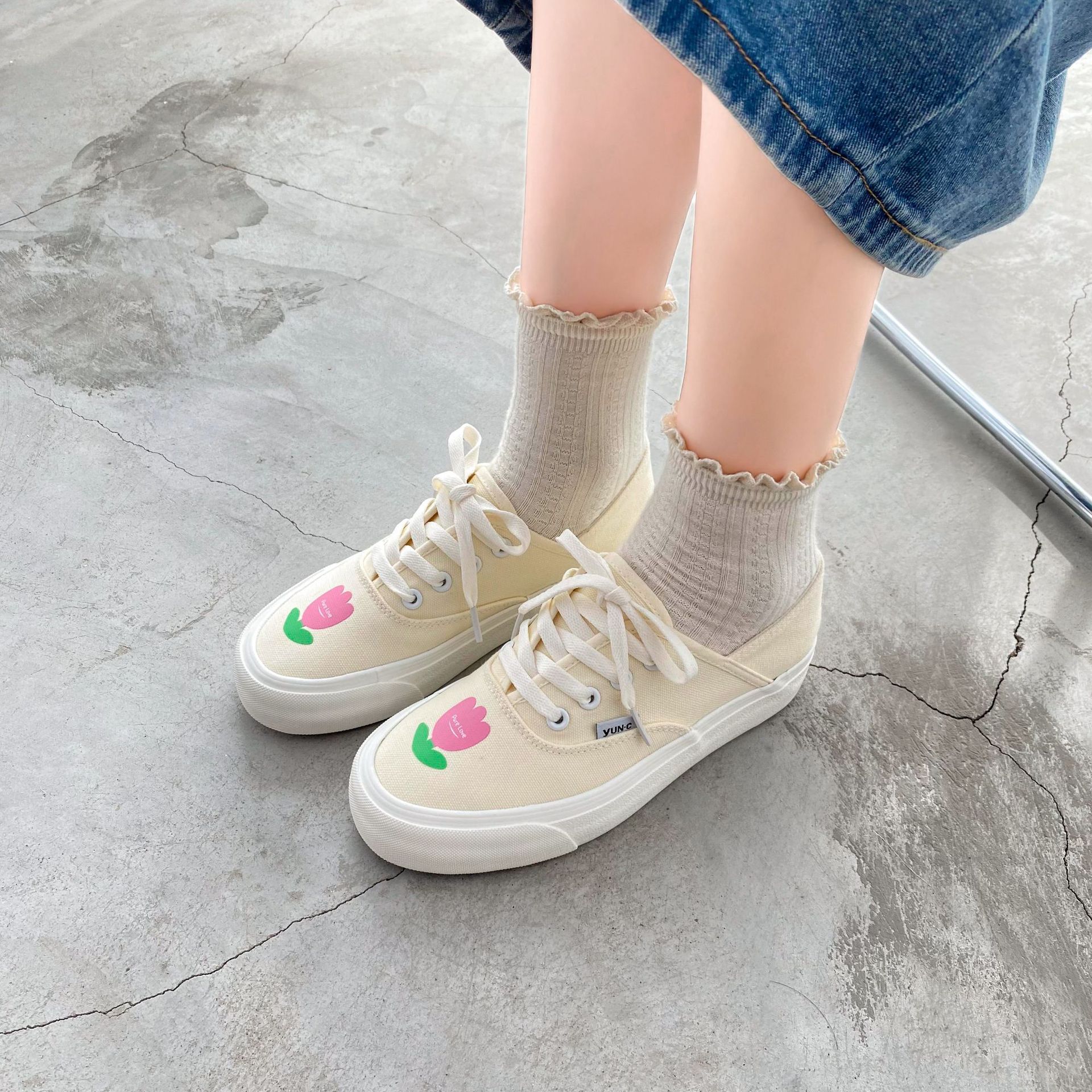 DIY爆改郁金香2022秋新款日系帆布鞋女手绘学生潮鞋1101女式帆布