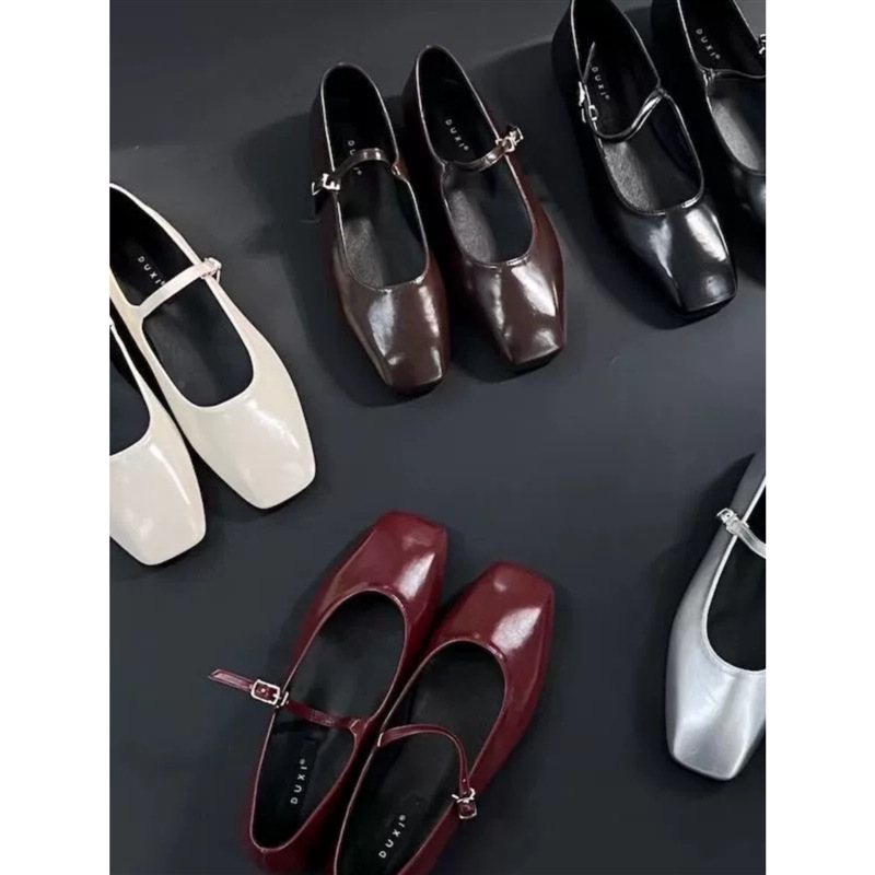 Retro Mary Jane shoes heels low-cut square toe with a strap flat