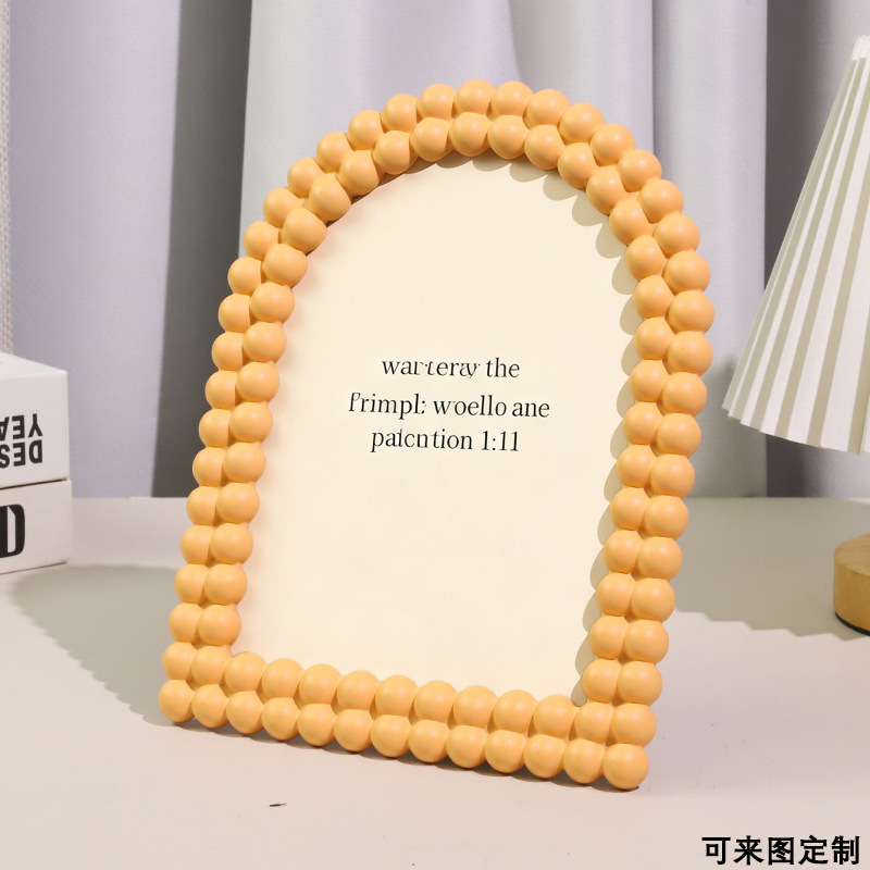 Scandinavian Double-Layer Arched Resin Photo Frame with Paint Process 5*7, Perfect Decoration for Home Decoration with Both Hanging and Hanging Functions