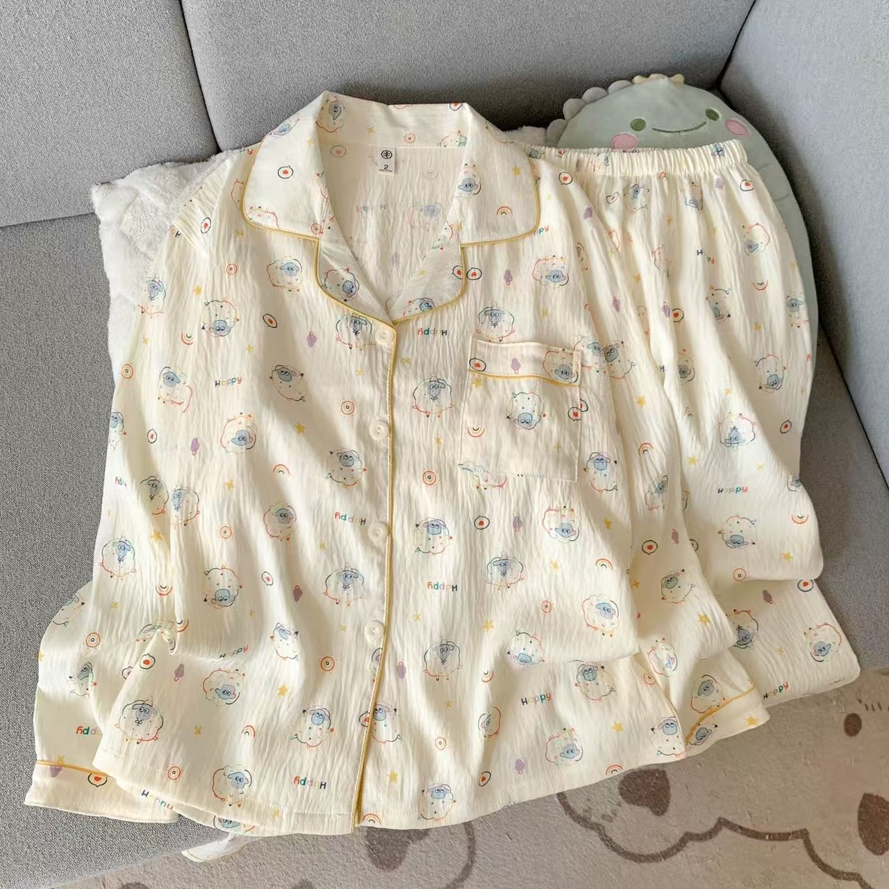 Al por mayor transfronterizo 2026 nuevo pijama de mujer nubes de algodón pantalones de manga larga cardigan con solapa de dibujos animados ropa para el hogar se puede usar fuera