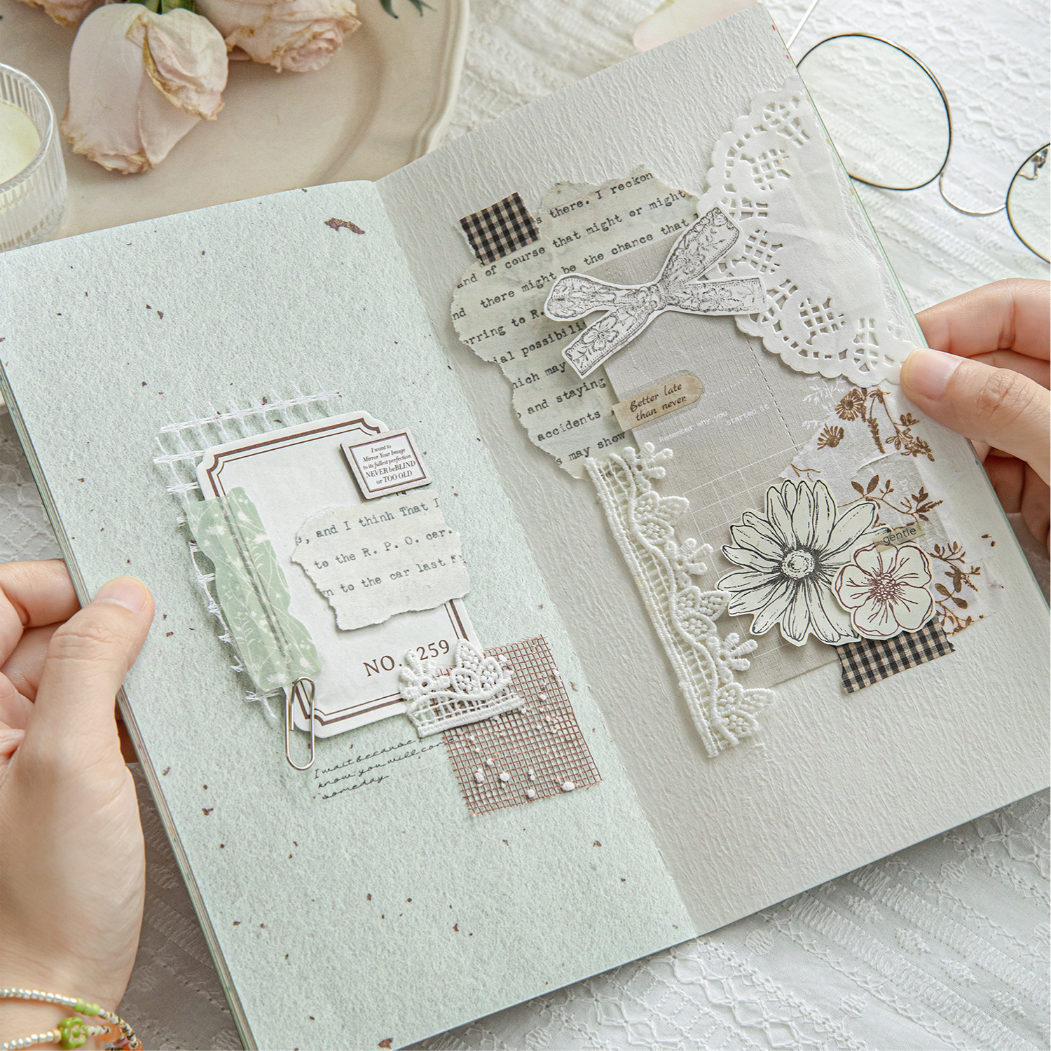 Momo papel especial libro de cuentas manual entre papel tinta de color ligero retro simple libro de línea de coche TN cuaderno de contabilidad manual de estudiante