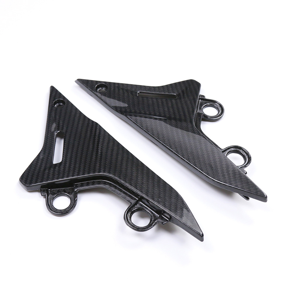 Suitable for CFMOTO spring wind 800NK sharp + modified carbon fiber shell accessories one-piece lower decorative plate cover