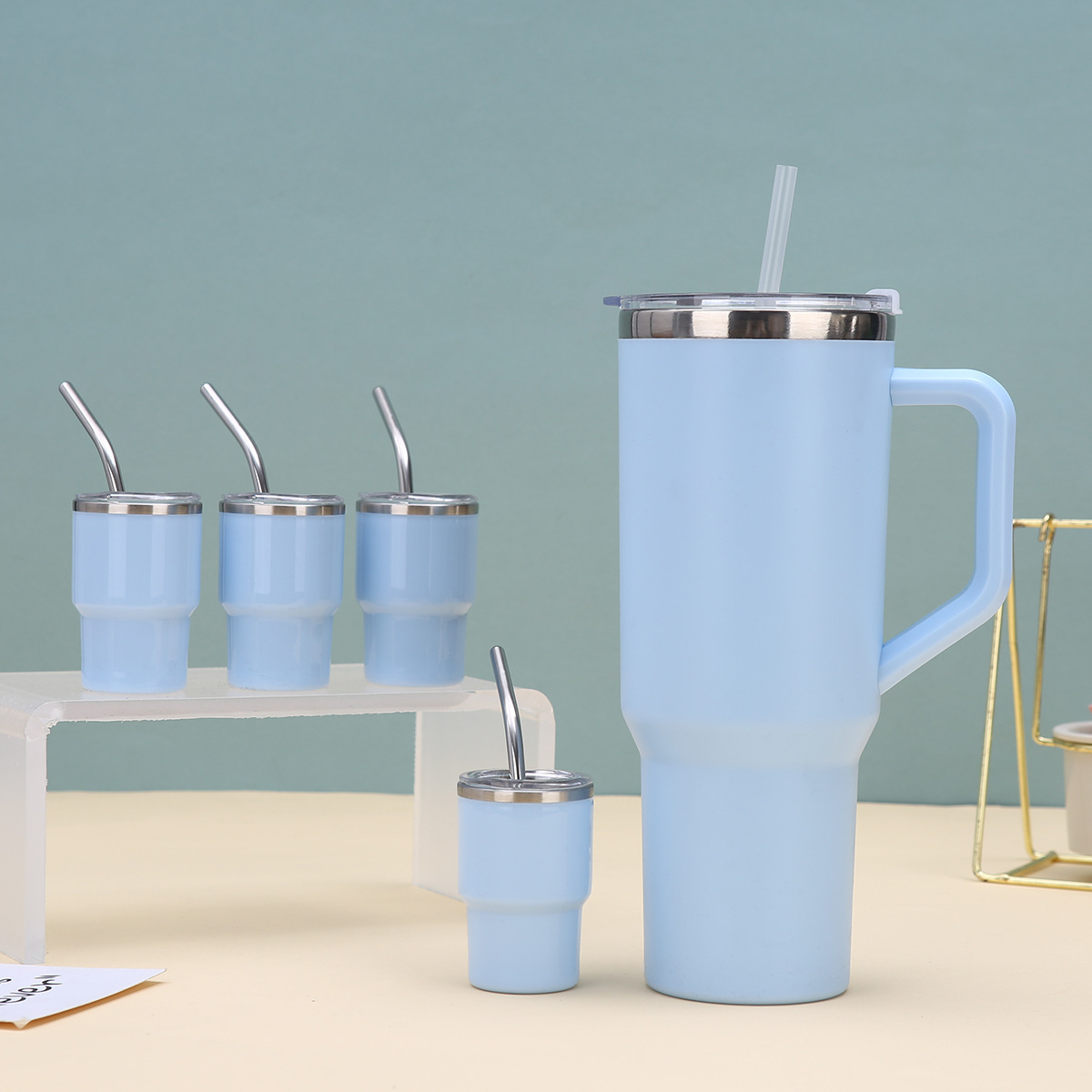 Nuevo conjunto de cinco piezas de acero exterior de plástico 40oz taza de hielo de gran capacidad taza de paja de color sólido taza de mango portátil