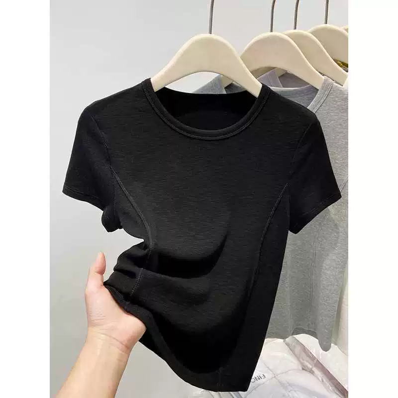 Летняя дизайн-укорочённая футболка с круглым вырезом, тренд сезона, slim fit