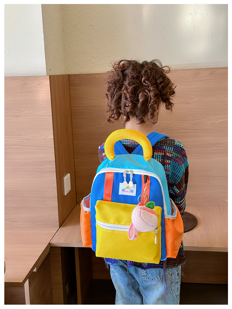 New Kindergarten Backpack Children's Primary School Grade One Boys And Girls Ultra-Light Backpack Spine Protection Travel Backpack display picture 15