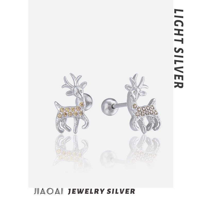 S925 plata esterlina ciervo pendientes de orejas mujeres europeas y estadounidenses viento de Navidad un ciervo tiene sus pendientes de orejas de plata al por mayor