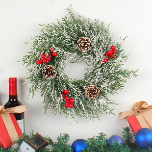 Hong Kong Love Amazon Simulation Red Fruit Garlands Wall Decoration Christmas Pinecone Rattan Circle Home Holiday Decoration Door Hanging