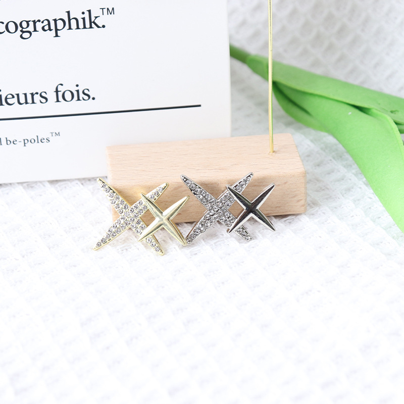 Fashionable Cross Star Brooch for Men's Suits and Trench Coats, Women's High-End Micro-Inlaid Zircon Dress Accessories, Luxury Pin