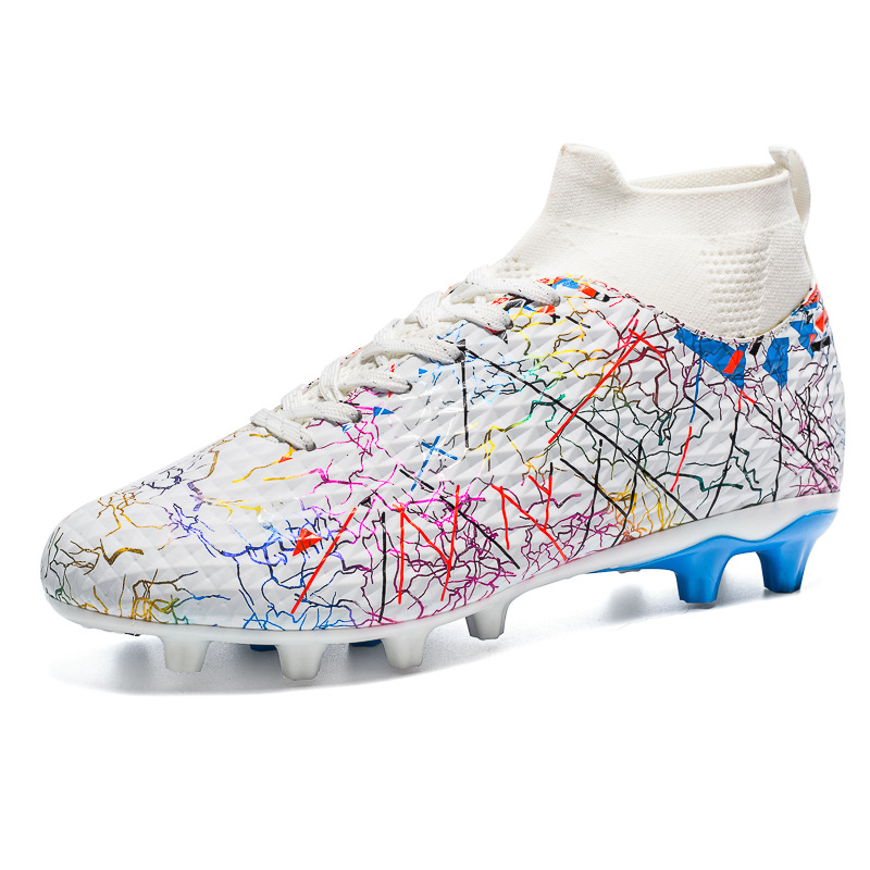 2025 nuevos zapatos de fútbol transfronterizos nuevos juegos de clavos transfronterizos para hombres clavos al por mayor antideslizantes adolescentes