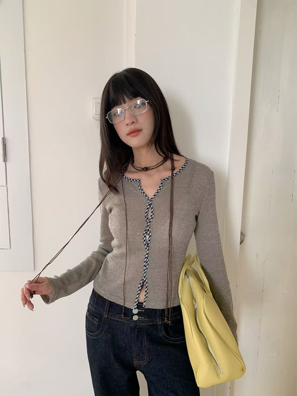 誉一新款2025秋季格纹拼色扭结针织衫女别致显瘦 长袖上衣女c6825|undefined
