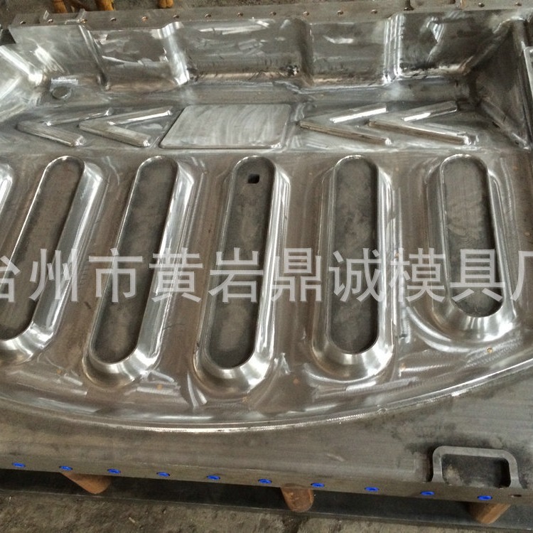 供应 交通设施吹塑模具 吹塑成型模具 吹塑模具制造